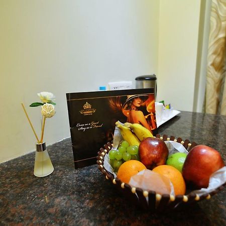 The Majestic Suites Calcutta  Esterno foto
