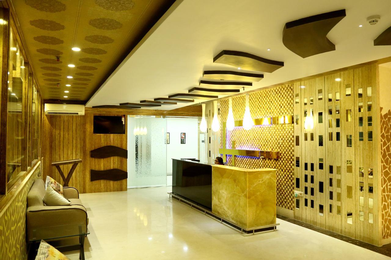 The Majestic Suites Calcutta  Esterno foto