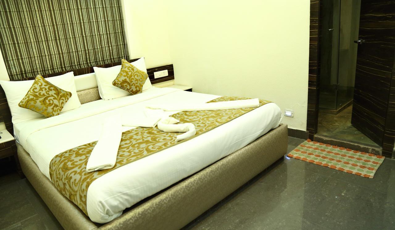 The Majestic Suites Calcutta  Esterno foto